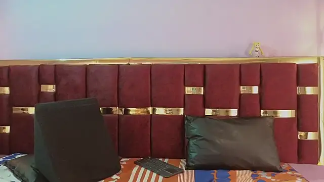 Snapshot of ling_ling24 chatting on 03-06-25, 07:36 ling ling24 online show from 03-06-25, 07:36