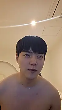 Snapshot of dhwisydy chatting on 04-14-26, 12:16 dhwisydy online show from 04-14-26, 12:16