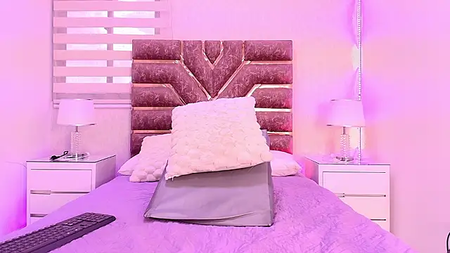 nata luna online show from 03-20-26, 07:30