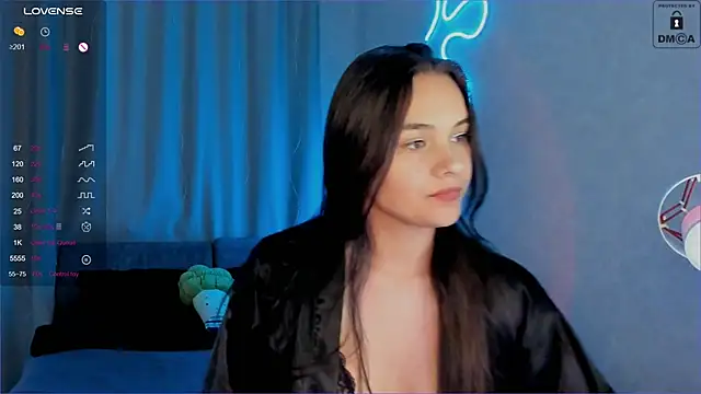 Snapshot of _Sweetie_ chatting on 12-02-24, 05:04  Sweetie  online show from 12-02-24, 05:04
