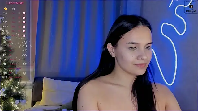 Snapshot of _Sweetie_ chatting on 01-10-25, 04:30  Sweetie  online show from 01-10-25, 04:30