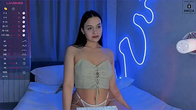 Snapshot of _Sweetie_ chatting on 01-28-25, 12:05  Sweetie  online show from 01-28-25, 12:05