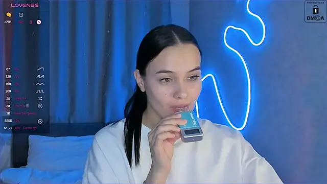 Snapshot of _Sweetie_ chatting on 01-30-25, 12:18  Sweetie  online show from 01-30-25, 12:18