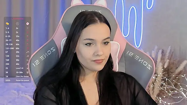 Snapshot of _Sweetie_ chatting on 03-10-25, 01:54  Sweetie  online show from 03-10-25, 01:54