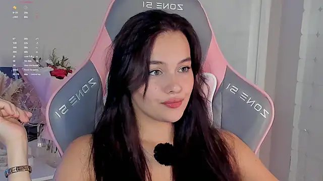 Snapshot of _Sweetie_ chatting on 09-29-25, 02:00  Sweetie  online show from 09-29-25, 02:00