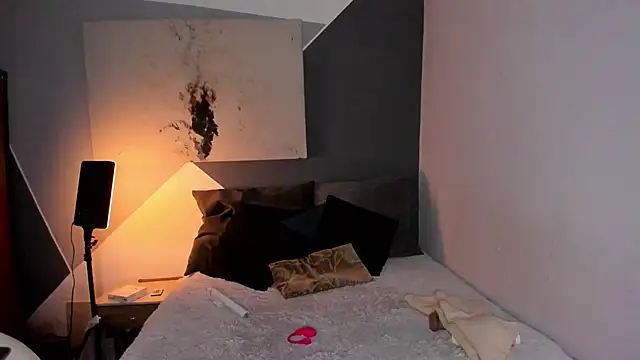 Miiaa wallace online show from 03-28-26, 08:30