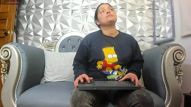 KataleyaStiward online show from 12-07-24, 01:18