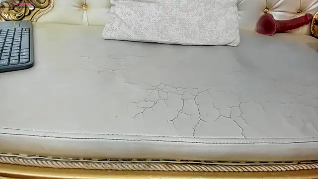 KataleyaStiward online show from 12-17-24, 03:28