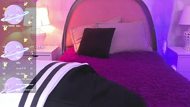 Snapshot of angeline_teen chatting on 07-09-26, 12:09 angeline teen online show from 07-09-26, 12:09