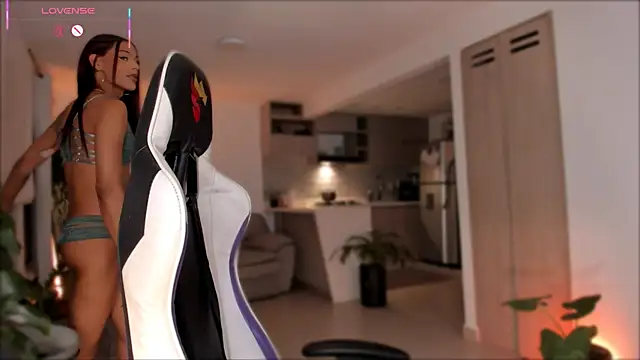  Miss Anna  online show from 03-13-26, 03:13