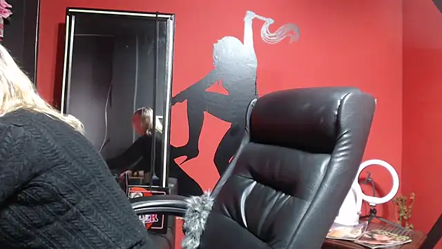 KLOE PIELL online show from 12-04-25, 08:17