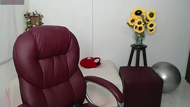 Ghada milf online show from 03-11-26, 11:22