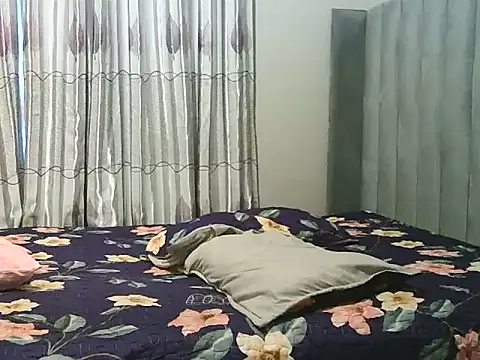 Snapshot of Amberbela chatting on 12-05-24, 04:09 Amberbela online show from 12-05-24, 04:09