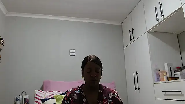 Snapshot of Amberbela chatting on 05-02-26, 03:50 Amberbela online show from 05-02-26, 03:50