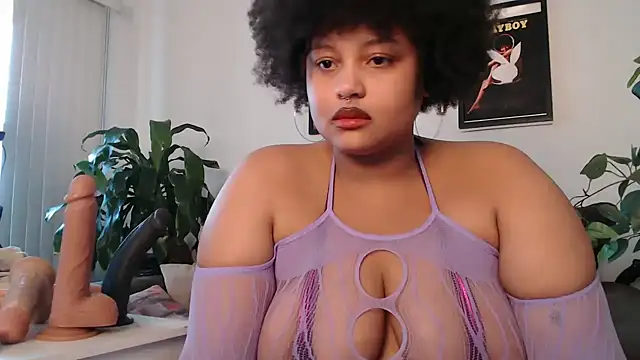 Snapshot of TheeVixxxen chatting on 01-19-25, 08:09 TheeVixxxen online show from 01-19-25, 08:09