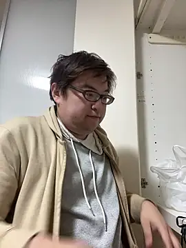 Snapshot of yuuki198912 chatting on 03-24-26, 04:45 yuuki198912 online show from 03-24-26, 04:45