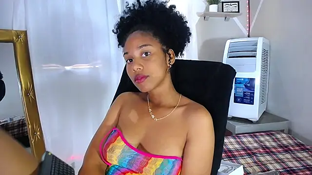 Hillary queen online show from 02-06-25, 03:52