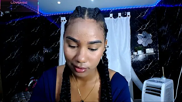 Hillary queen online show from 10-04-25, 12:47