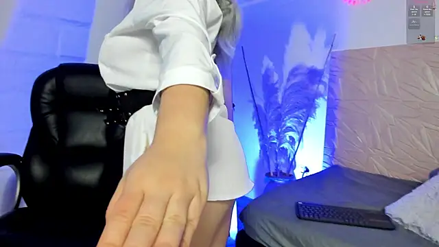 Scarlett 1007 online show from 01-25-25, 11:02