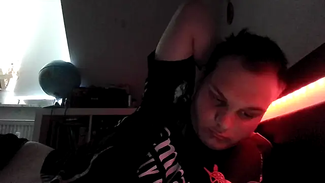 Nicolasjlhkjzl online show from 04-25-26, 02:14