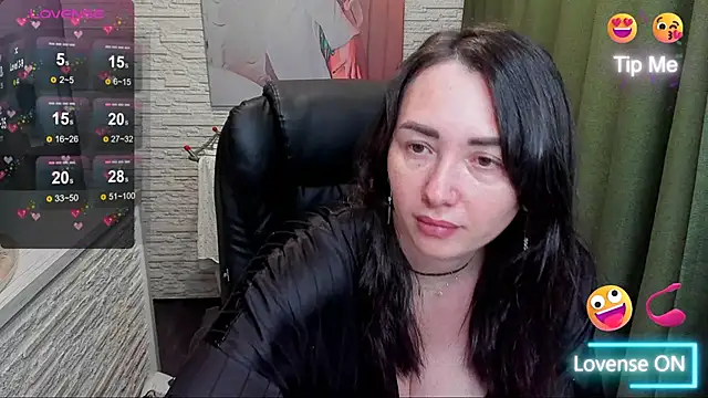 Snapshot of Kendra_SXY chatting on 01-27-25, 02:10 Kendra SXY online show from 01-27-25, 02:10