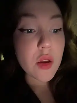 Peachy Dream online show from 11-13-25, 06:18