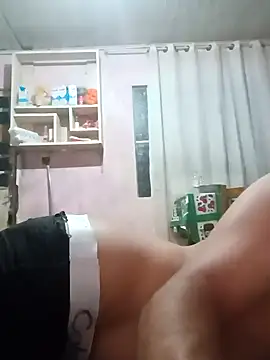 Snapshot of Silveira02 chatting on 01-09-25, 03:26 Silveira02 online show from 01-09-25, 03:26