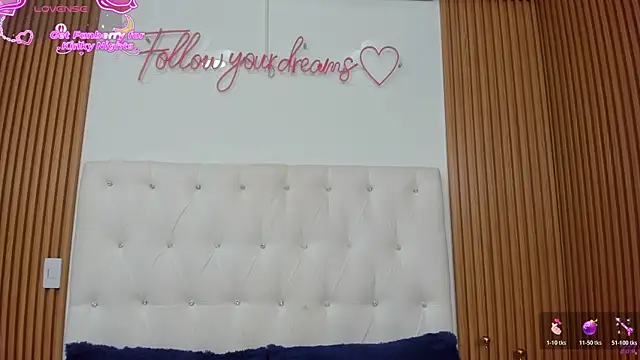 MartinaWestt online show from 07-11-26, 01:08