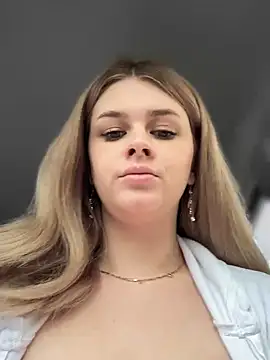 Love Bri online show from 03-12-25, 09:55