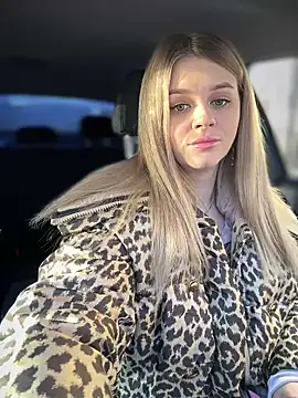 Love Bri online show from 03-22-25, 05:17