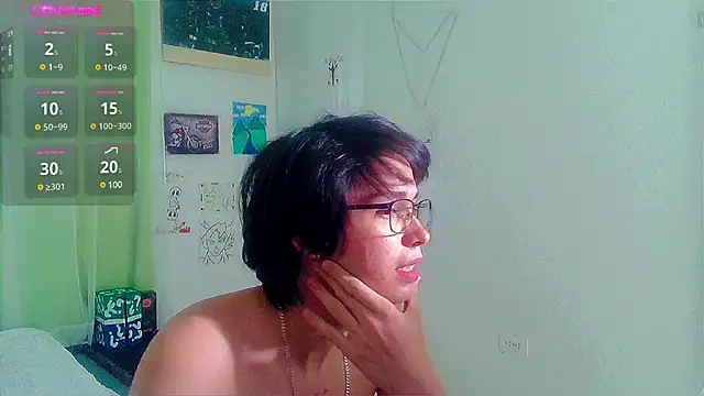 Snapshot of Andy_gray chatting on 02-02-25, 04:22 Andy gray online show from 02-02-25, 04:22