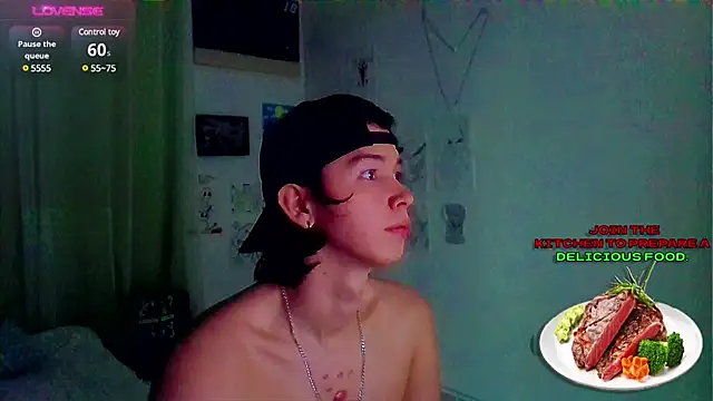 Snapshot of Andy_gray chatting on 02-05-25, 11:12 Andy gray online show from 02-05-25, 11:12