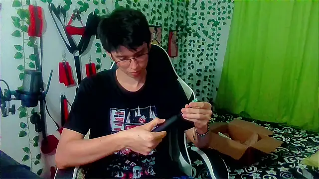 Andy gray online show from 12-04-25, 11:57