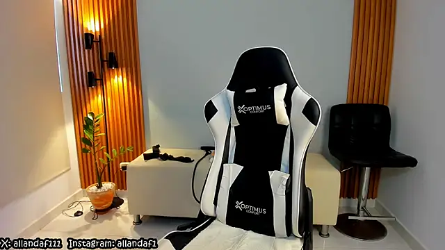 dafboy1 online show from 02-23-25, 04:57