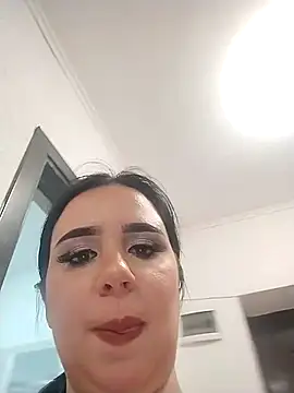 AdelinaJude online show from 03-29-26, 07:03