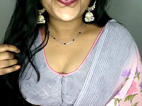 shila20 online show from 10-31-25, 05:25