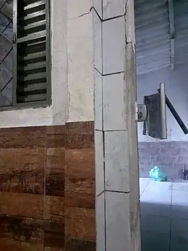 Snapshot of LeleCbsi1 chatting on 02-27-25, 10:48 LeleCbsi1 online show from 02-27-25, 10:48