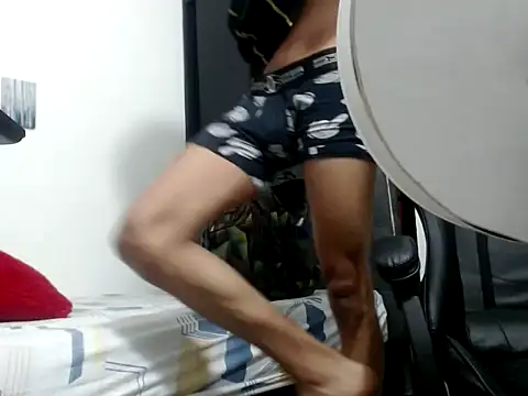 Snapshot of BrandonStond chatting on 09-17-25, 03:30 BrandonStond online show from 09-17-25, 03:30