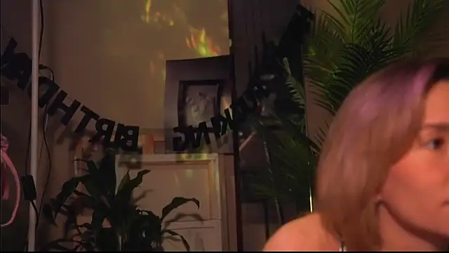 Snapshot of Arianna_Richi chatting on 11-02-25, 04:59 Arianna Richi online show from 11-02-25, 04:59