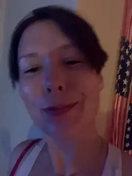 Snapshot of KatieBARBiE98 chatting on 10-06-25, 06:33 KatieBARBiE98 online show from 10-06-25, 06:33