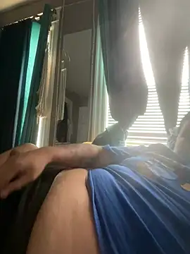 Snapshot of chubbydominican chatting on 02-15-25, 04:23 chubbydominican online show from 02-15-25, 04:23