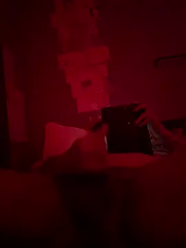 Snapshot of chubbydominican chatting on 12-21-25, 02:41 chubbydominican online show from 12-21-25, 02:41