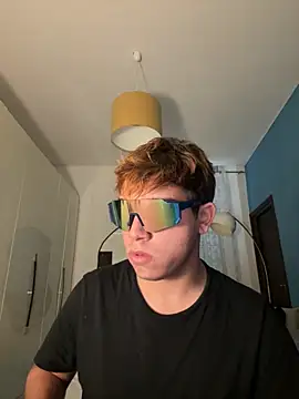 calleaaaa online show from 11-17-25, 10:54