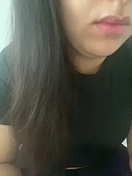 yassminsexy22 online show from 11-08-25, 10:15