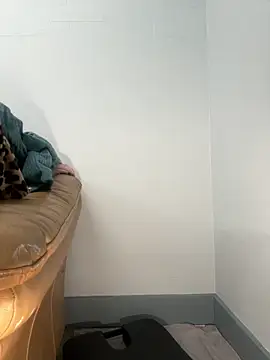 UtopianMisfit1 online show from 04-17-26, 03:26