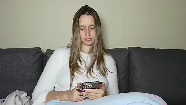 Submissive love online show from 03-06-25, 12:43