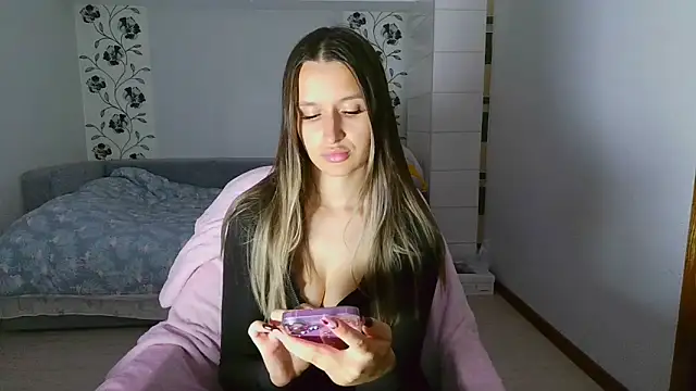 Submissive love online show from 11-14-25, 06:28