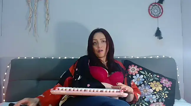 catalinamommyx online show from 02-23-25, 09:00