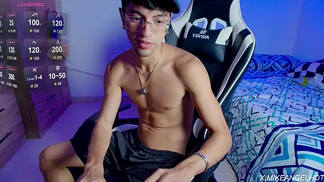 Angelligth online show from 04-09-26, 03:50