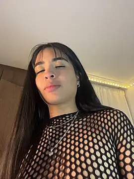 lina pink online show from 03-08-26, 02:04